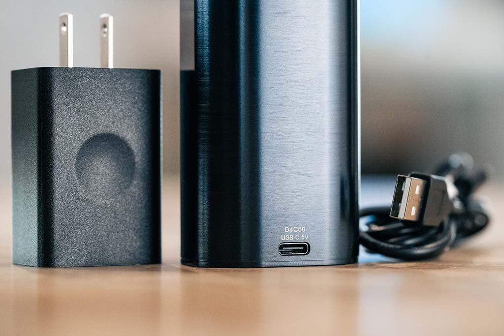 Arizer Solo 3 long battery life and charging port